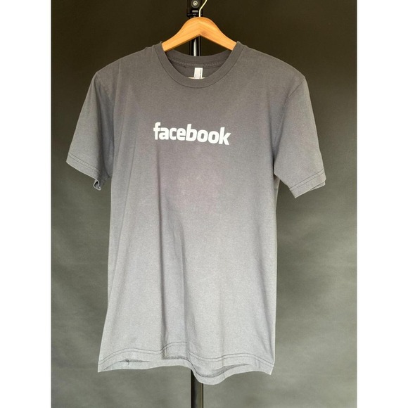 Facebook Creative Garage Men's Tshirt Charcoal Medium American Apparel